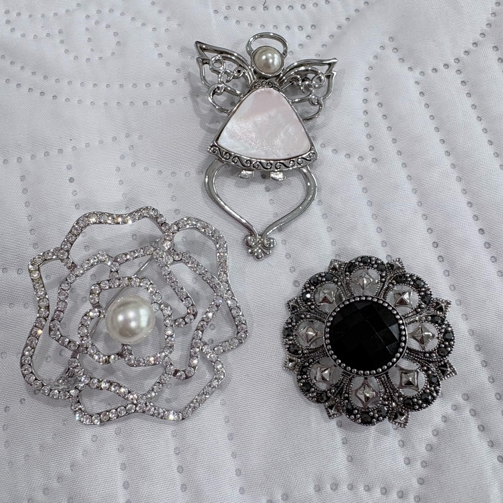 Set of 3 Vintage Silver-tone Brooches